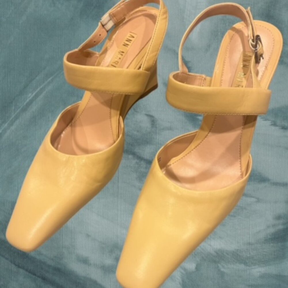 NWOT VTG ANN MARINO Strappy Wedge Heels - Picture 8 of 9